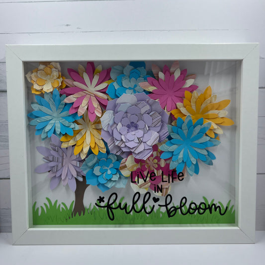 Live life in full bloom with our gorgeous 8x10 shadow box